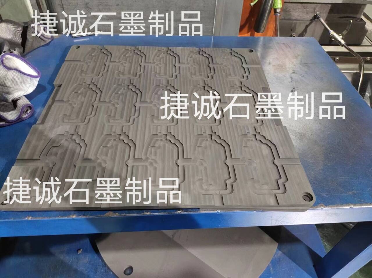 VC散熱模具，擴散焊接超薄VC石墨治具，VC石墨模具，VC擴散焊接石墨治具，石墨模具，石墨模具生產(chǎn)廠家